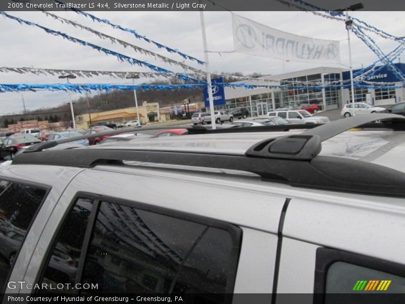 Silverstone Metallic / Light Gray 2005 Chevrolet TrailBlazer LS 4x4