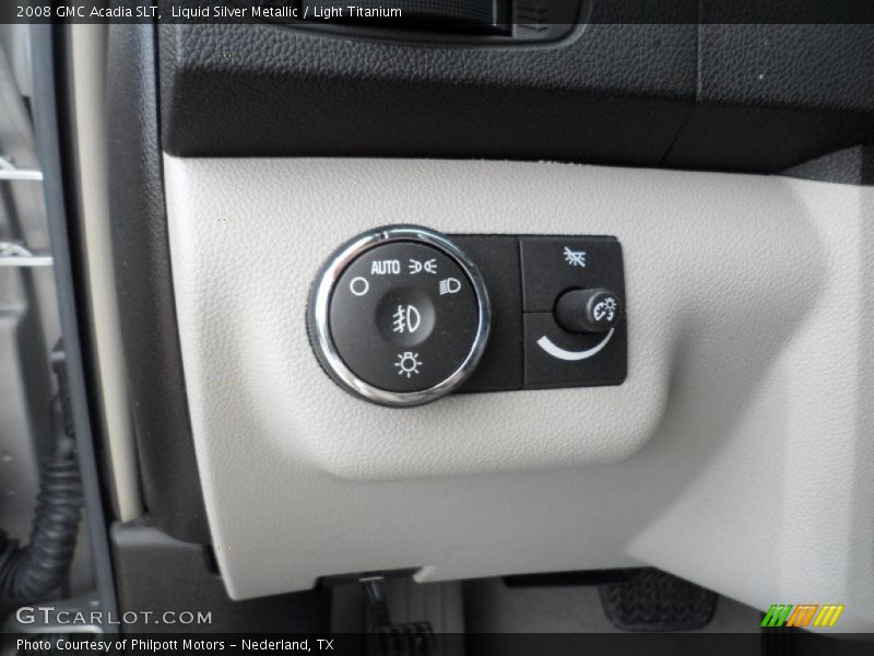 Liquid Silver Metallic / Light Titanium 2008 GMC Acadia SLT