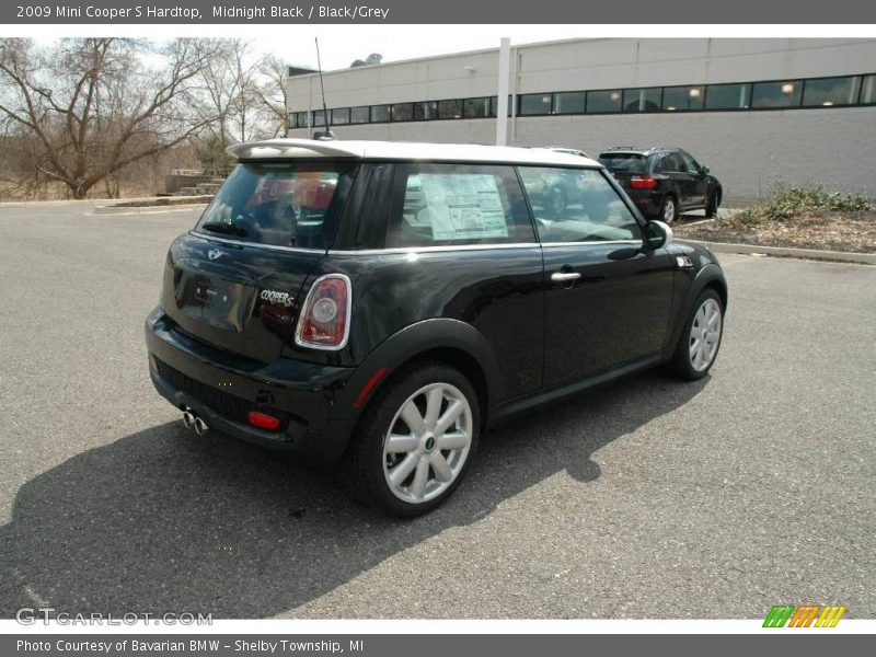 Midnight Black / Black/Grey 2009 Mini Cooper S Hardtop