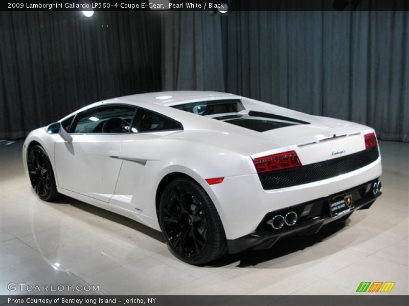 Pearl White / Black 2009 Lamborghini Gallardo LP560-4 Coupe E-Gear