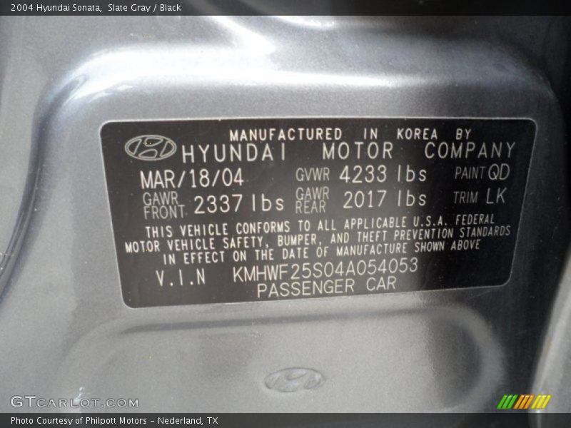 Slate Gray / Black 2004 Hyundai Sonata