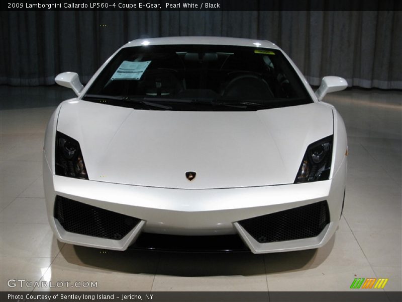 Pearl White / Black 2009 Lamborghini Gallardo LP560-4 Coupe E-Gear