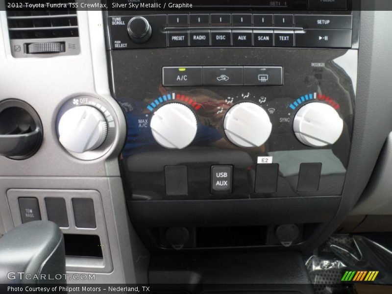 Controls of 2012 Tundra TSS CrewMax