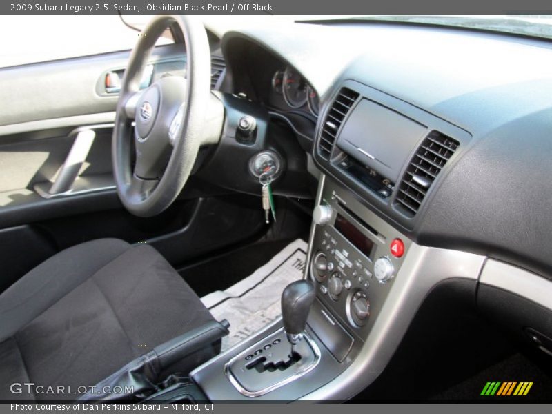 Obsidian Black Pearl / Off Black 2009 Subaru Legacy 2.5i Sedan