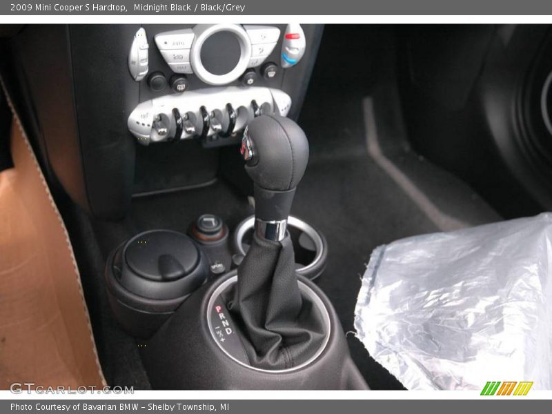 Midnight Black / Black/Grey 2009 Mini Cooper S Hardtop