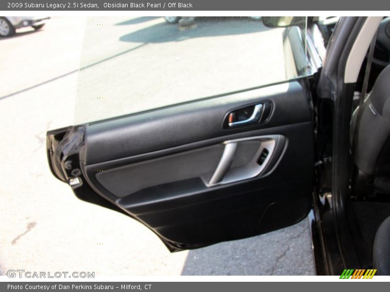 Obsidian Black Pearl / Off Black 2009 Subaru Legacy 2.5i Sedan