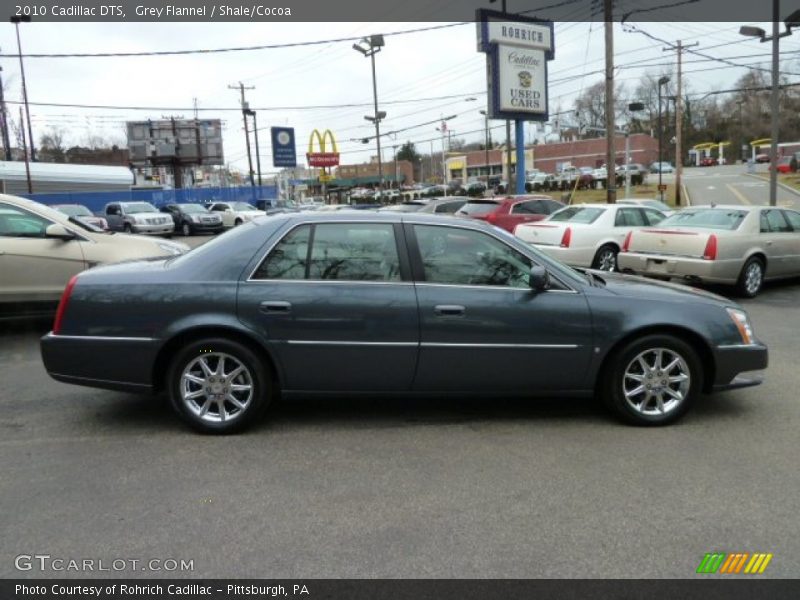 Grey Flannel / Shale/Cocoa 2010 Cadillac DTS