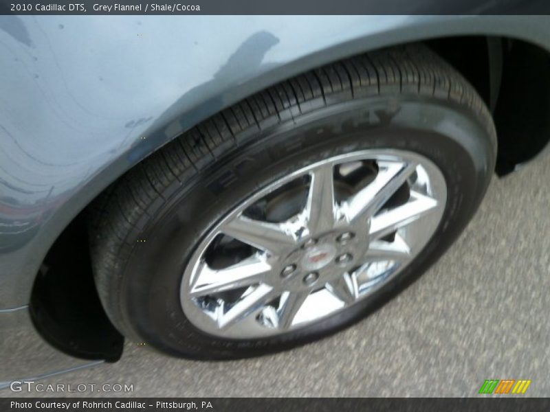Grey Flannel / Shale/Cocoa 2010 Cadillac DTS