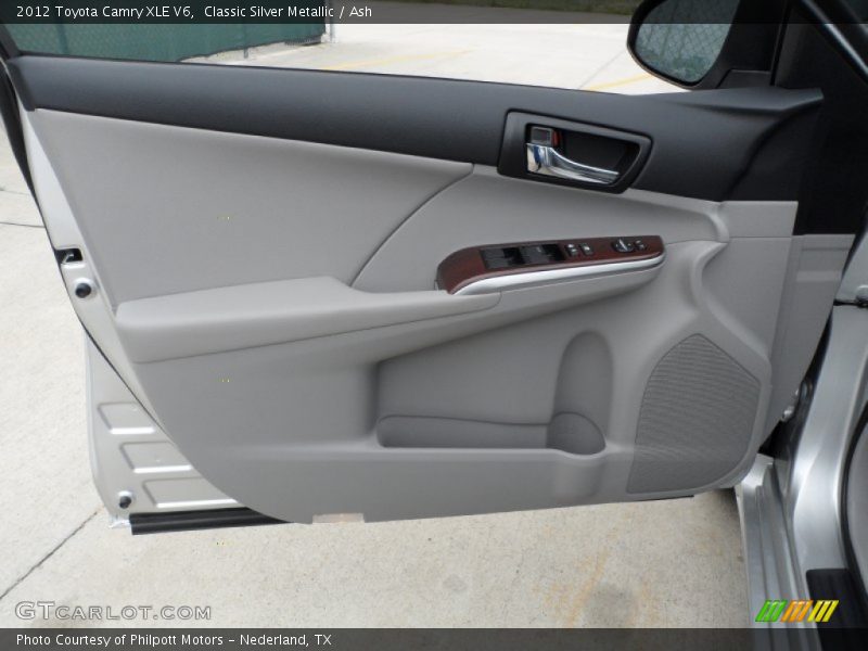 Classic Silver Metallic / Ash 2012 Toyota Camry XLE V6