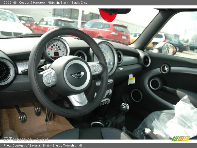 Midnight Black / Black/Grey 2009 Mini Cooper S Hardtop