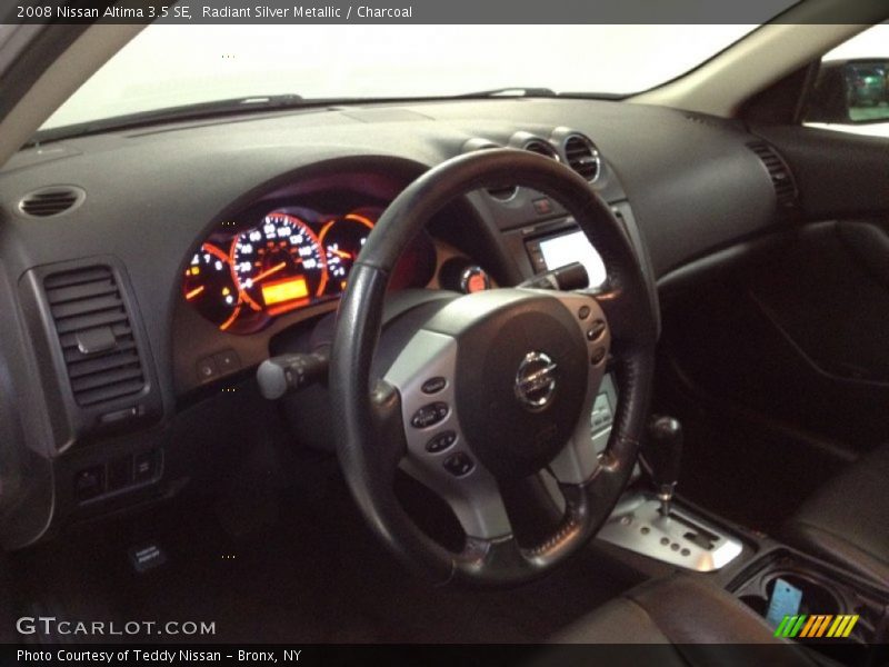 Radiant Silver Metallic / Charcoal 2008 Nissan Altima 3.5 SE