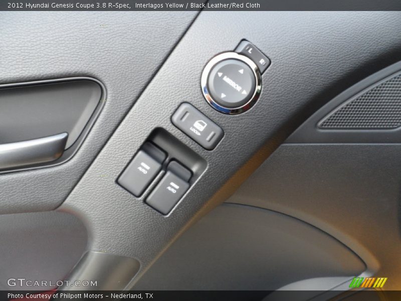 Controls of 2012 Genesis Coupe 3.8 R-Spec