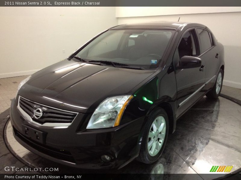 Espresso Black / Charcoal 2011 Nissan Sentra 2.0 SL