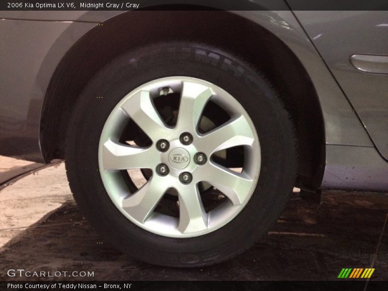 Midnight Gray / Gray 2006 Kia Optima LX V6