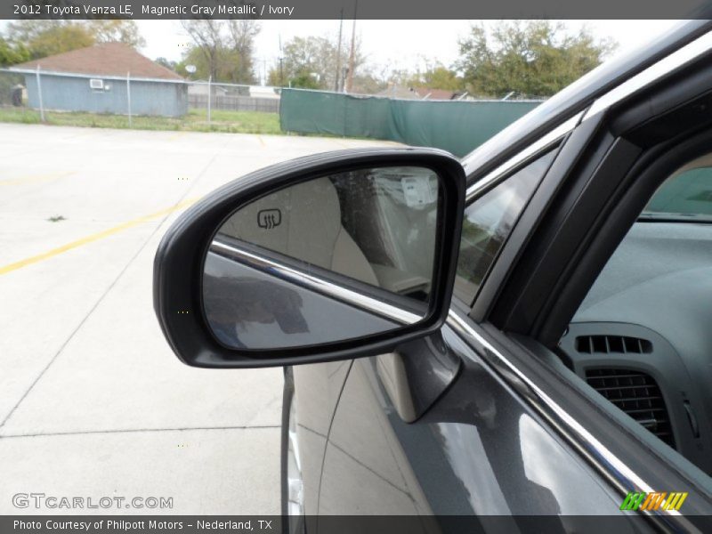 Magnetic Gray Metallic / Ivory 2012 Toyota Venza LE