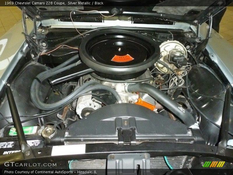  1969 Camaro Z28 Coupe Engine - 302 cid Turbo-Fire OHV 16-Valve V8