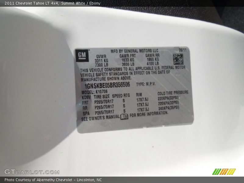 Summit White / Ebony 2011 Chevrolet Tahoe LT 4x4