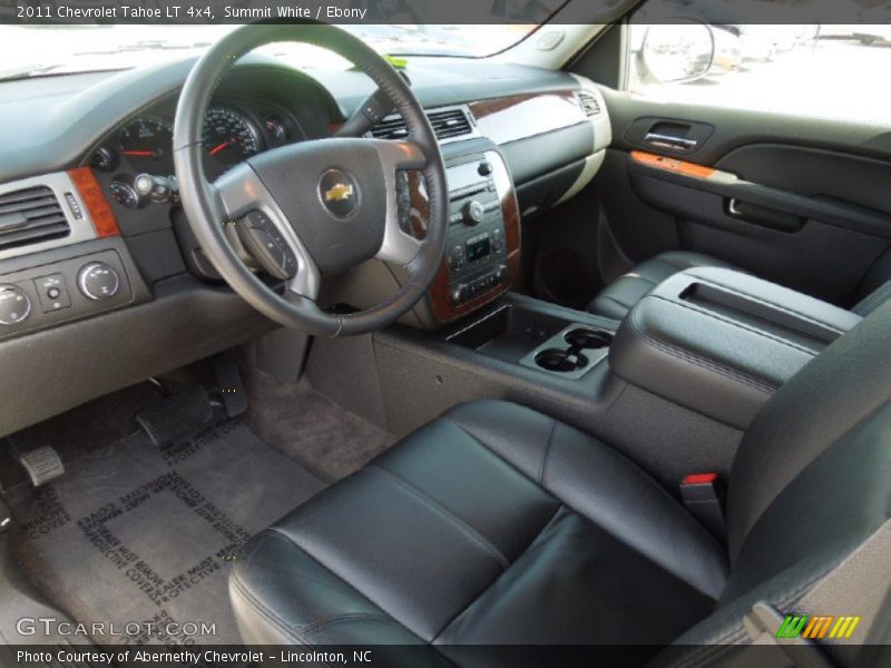 Summit White / Ebony 2011 Chevrolet Tahoe LT 4x4