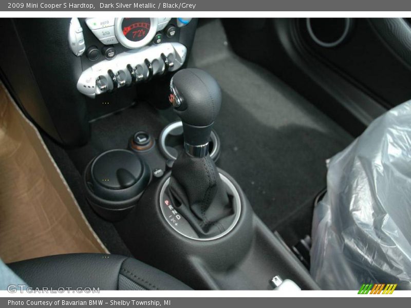 Dark Silver Metallic / Black/Grey 2009 Mini Cooper S Hardtop