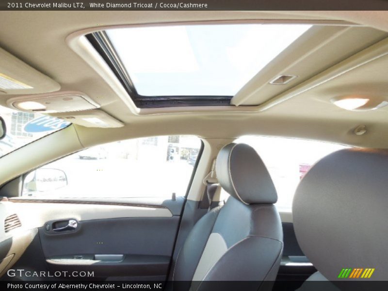 White Diamond Tricoat / Cocoa/Cashmere 2011 Chevrolet Malibu LTZ