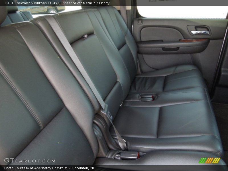 Sheer Silver Metallic / Ebony 2011 Chevrolet Suburban LT 4x4
