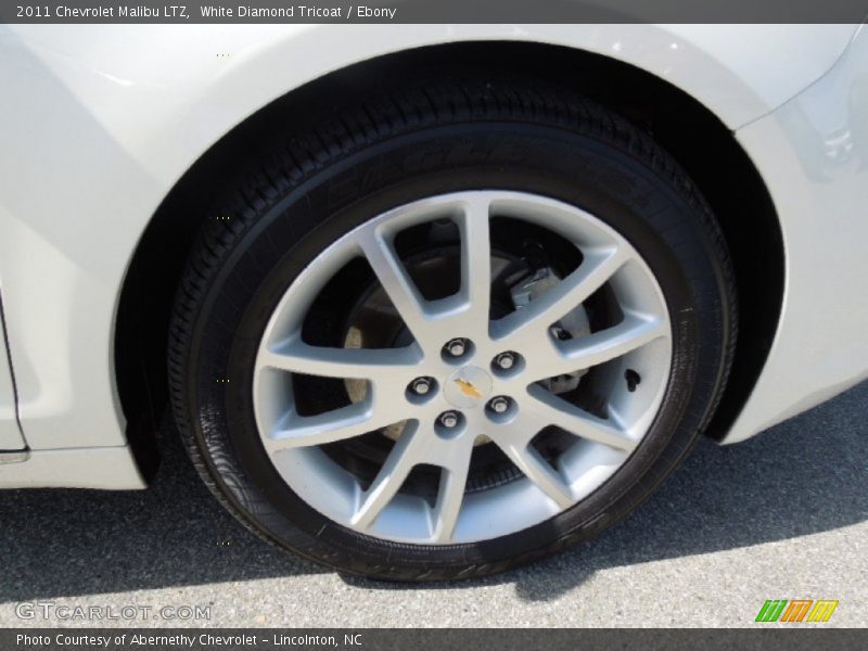 White Diamond Tricoat / Ebony 2011 Chevrolet Malibu LTZ