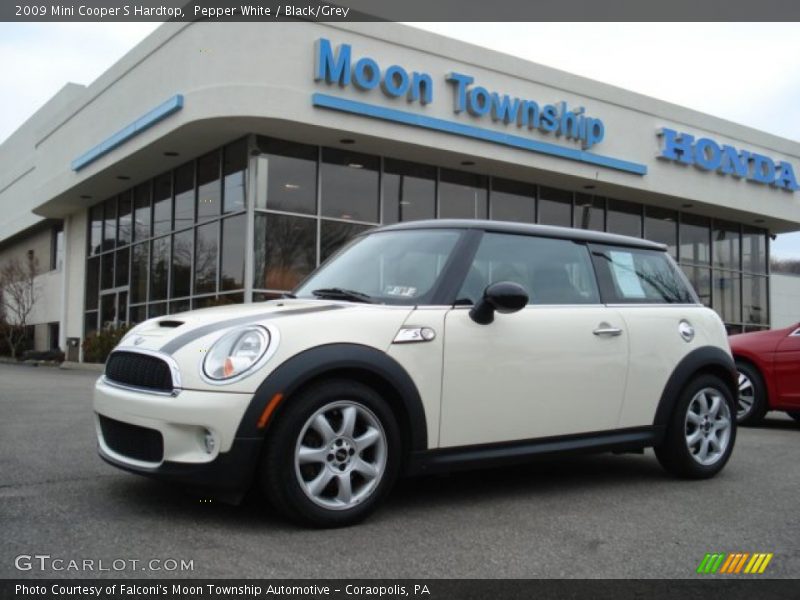Pepper White / Black/Grey 2009 Mini Cooper S Hardtop