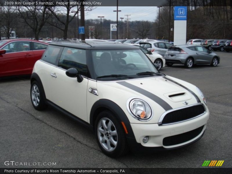 Pepper White / Black/Grey 2009 Mini Cooper S Hardtop