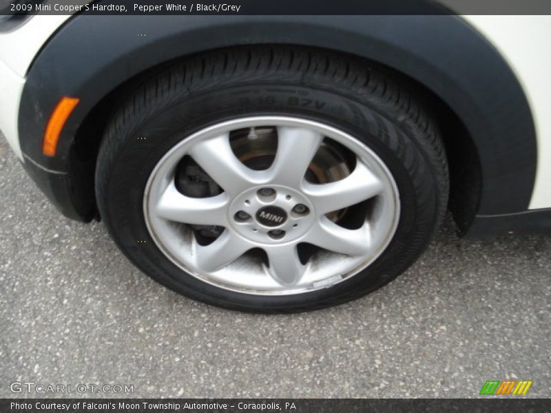 Pepper White / Black/Grey 2009 Mini Cooper S Hardtop