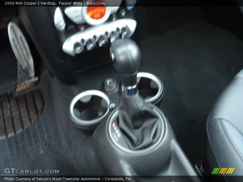 Pepper White / Black/Grey 2009 Mini Cooper S Hardtop