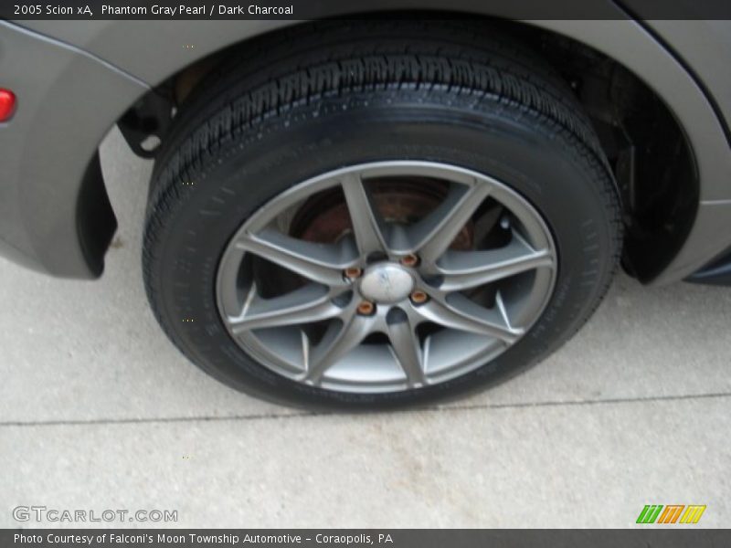 Phantom Gray Pearl / Dark Charcoal 2005 Scion xA