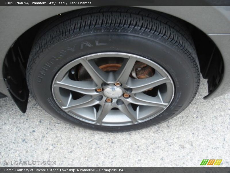 Phantom Gray Pearl / Dark Charcoal 2005 Scion xA
