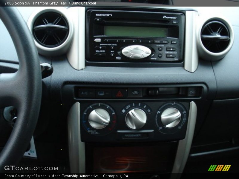 Phantom Gray Pearl / Dark Charcoal 2005 Scion xA