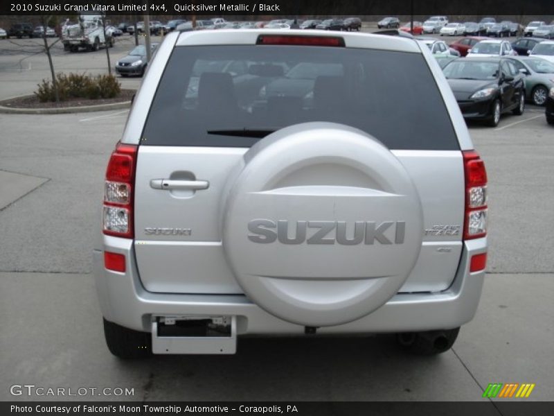 Quicksilver Metallic / Black 2010 Suzuki Grand Vitara Limited 4x4