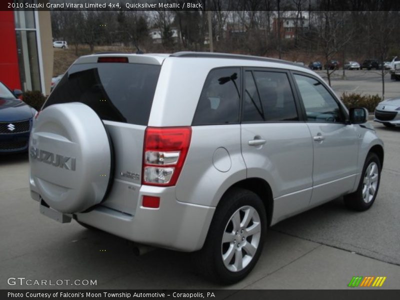 Quicksilver Metallic / Black 2010 Suzuki Grand Vitara Limited 4x4