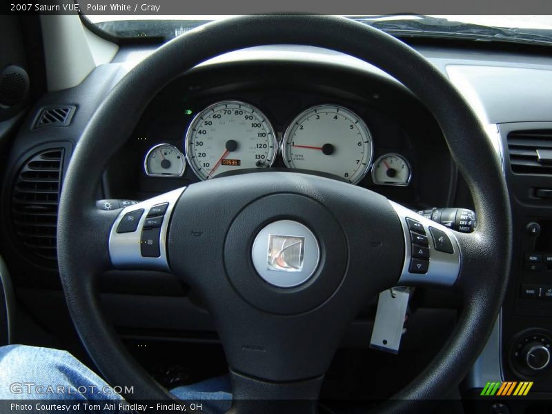 Polar White / Gray 2007 Saturn VUE
