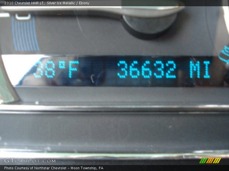 Silver Ice Metallic / Ebony 2010 Chevrolet HHR LT