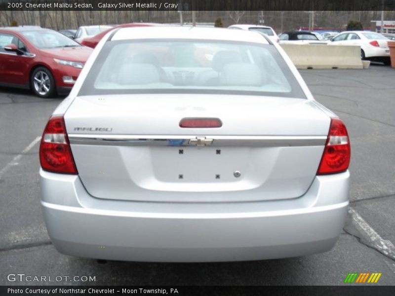 Galaxy Silver Metallic / Gray 2005 Chevrolet Malibu Sedan