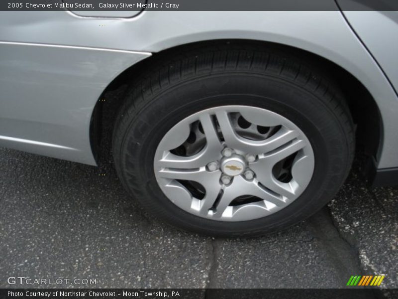 Galaxy Silver Metallic / Gray 2005 Chevrolet Malibu Sedan