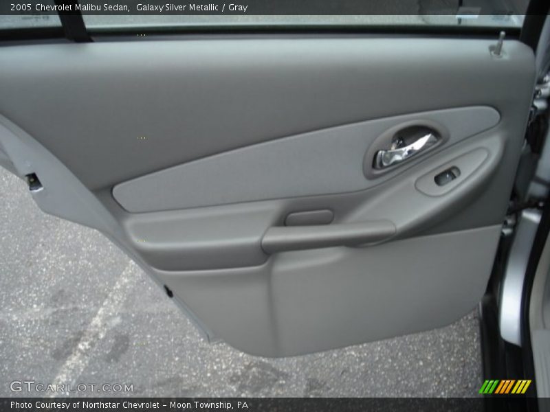 Galaxy Silver Metallic / Gray 2005 Chevrolet Malibu Sedan