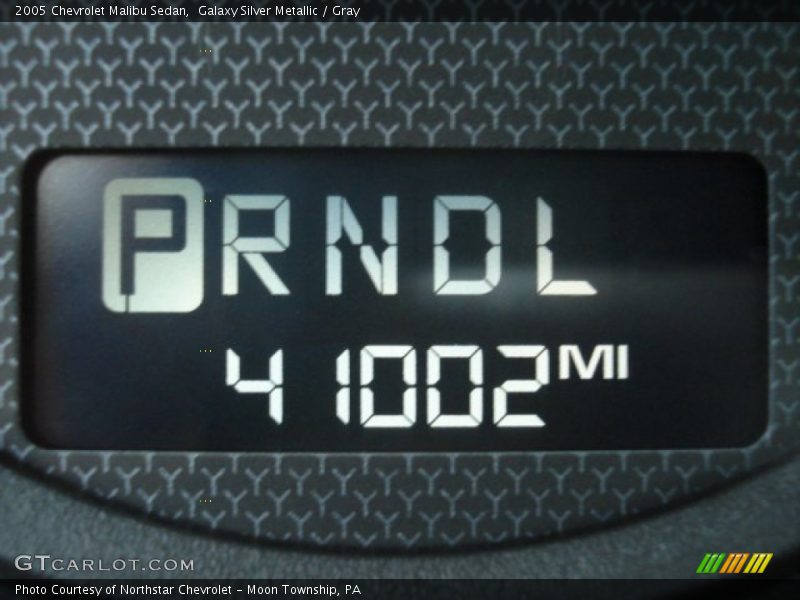 Galaxy Silver Metallic / Gray 2005 Chevrolet Malibu Sedan