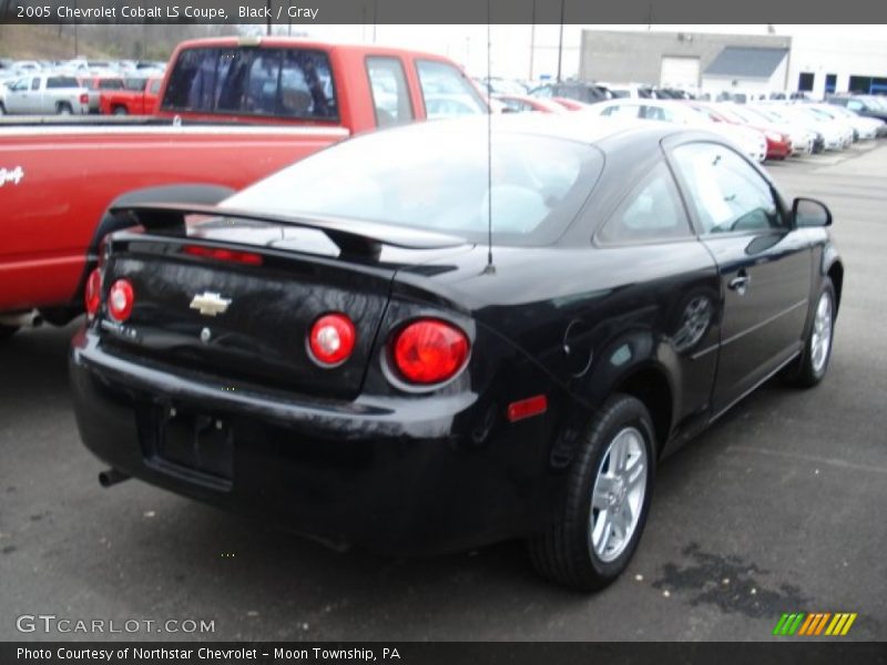 Black / Gray 2005 Chevrolet Cobalt LS Coupe