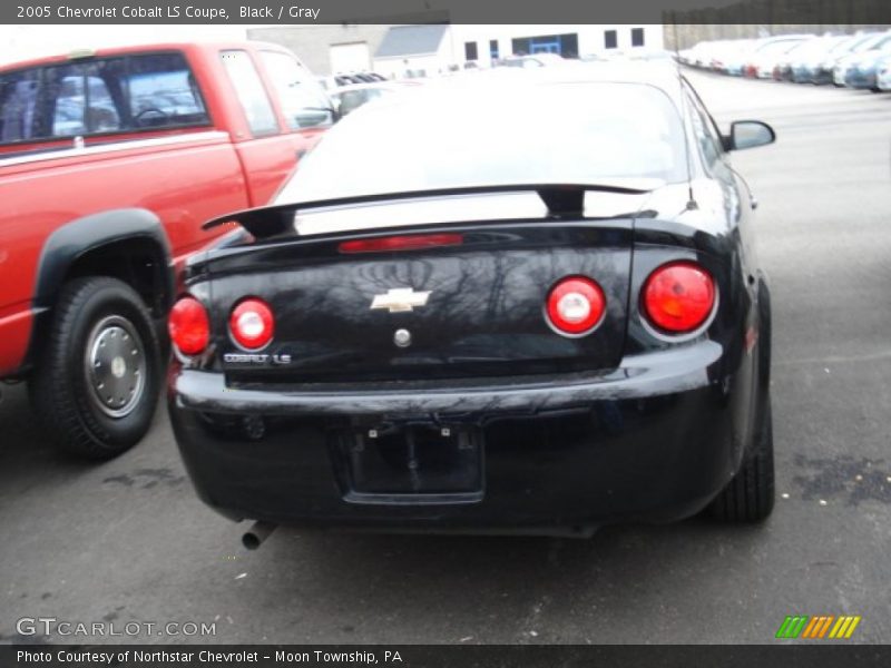 Black / Gray 2005 Chevrolet Cobalt LS Coupe