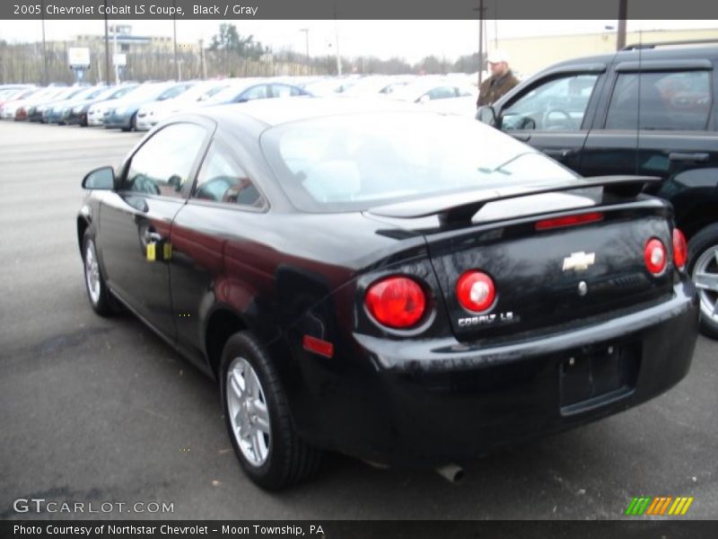 Black / Gray 2005 Chevrolet Cobalt LS Coupe