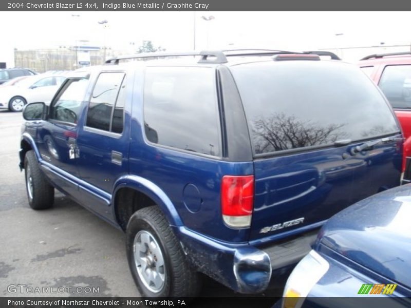 Indigo Blue Metallic / Graphite Gray 2004 Chevrolet Blazer LS 4x4
