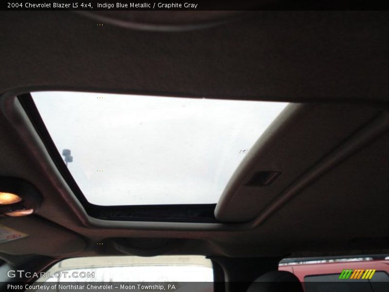 Indigo Blue Metallic / Graphite Gray 2004 Chevrolet Blazer LS 4x4