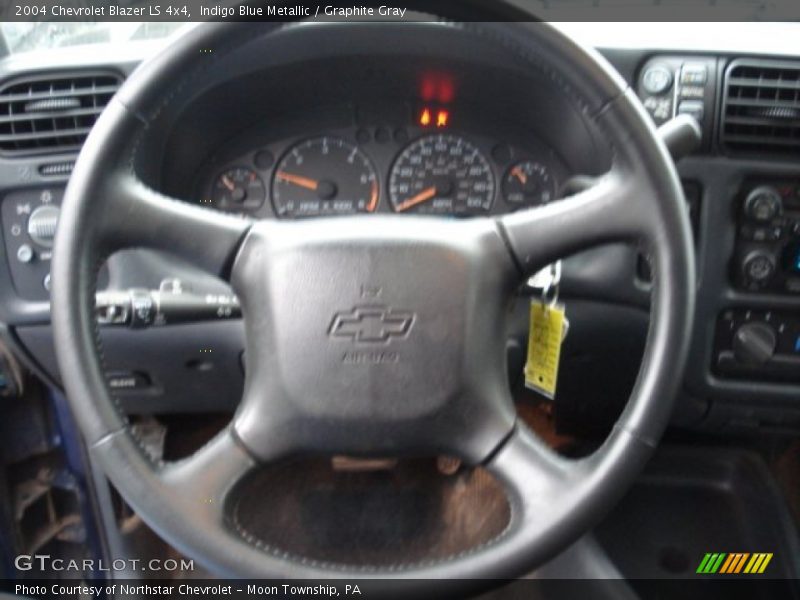 Indigo Blue Metallic / Graphite Gray 2004 Chevrolet Blazer LS 4x4