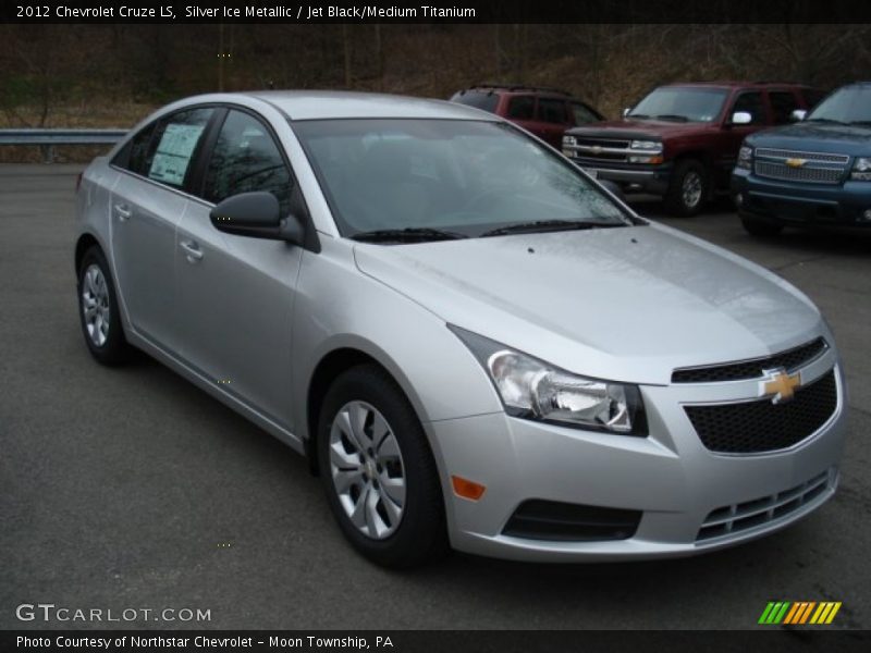 Silver Ice Metallic / Jet Black/Medium Titanium 2012 Chevrolet Cruze LS