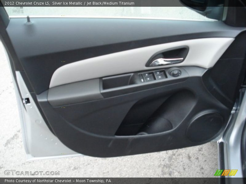 Silver Ice Metallic / Jet Black/Medium Titanium 2012 Chevrolet Cruze LS