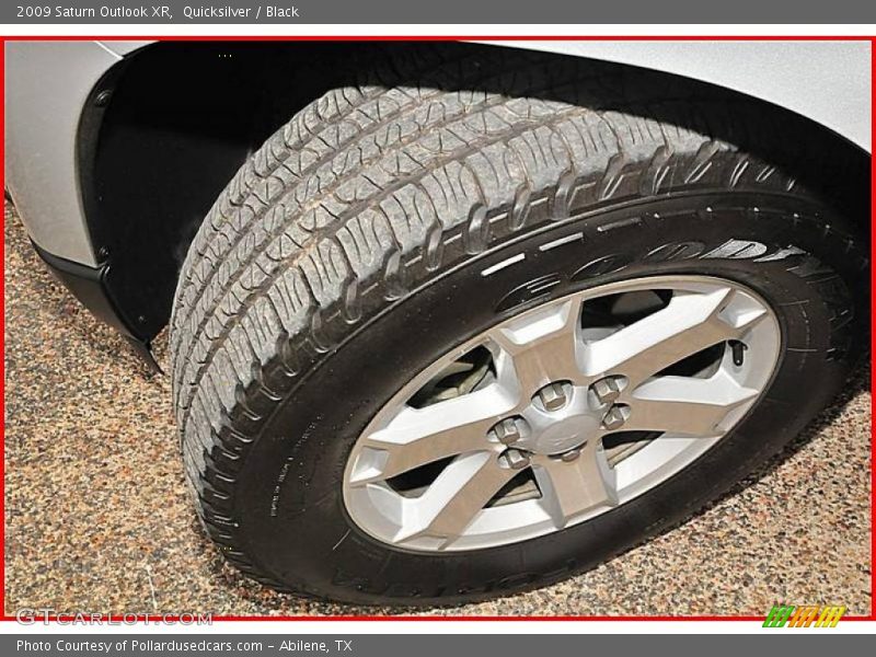 Quicksilver / Black 2009 Saturn Outlook XR